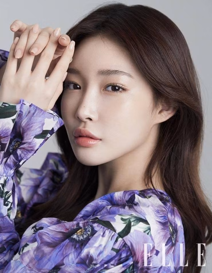 Chungha: Từ thành viên bị lu mờ trong I.O.I đến “Nữ hoàng K-Pop” thế hệ mới ảnh 7