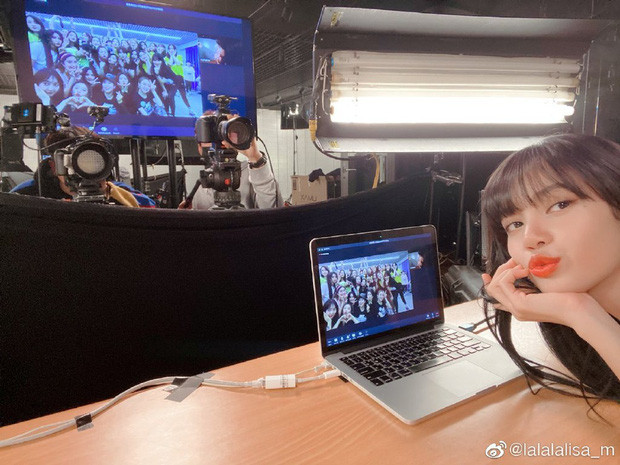 Sao Hàn 24H: Jungkook BTS hát vu vơ cũng lập thành tích, Suzy quay phim với Nam Joo Hyuk ảnh 2