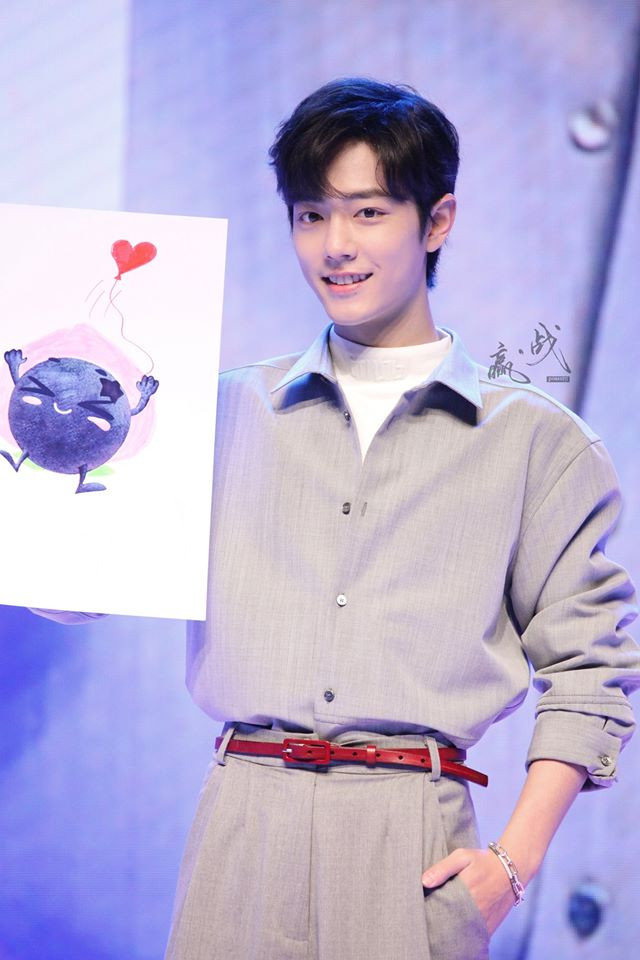 8 tuyệt chiêu bí mật giúp bạn đốn tim Tiêu Chiến trong vòng một nốt nhạc ảnh 1