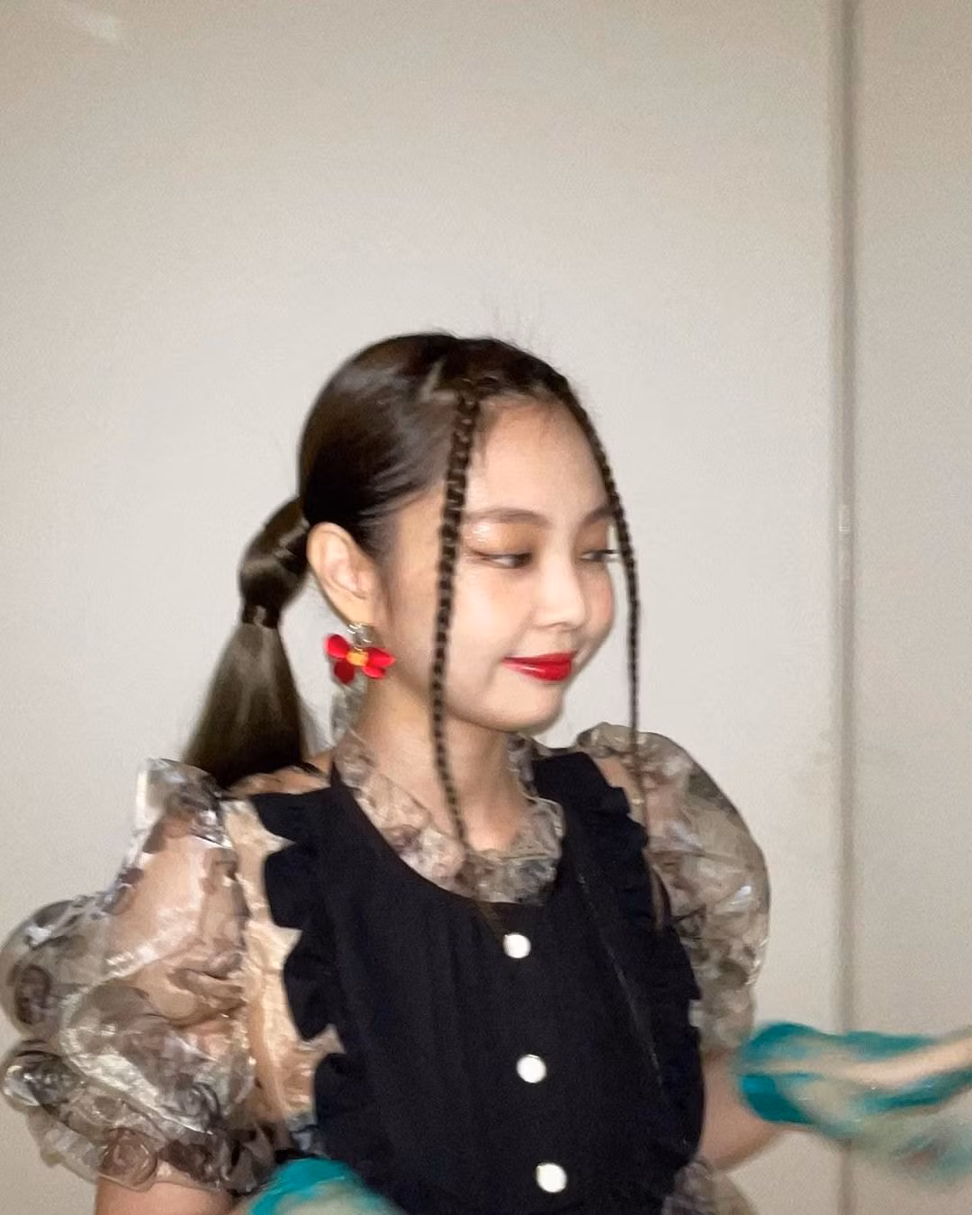 Không phải idol xinh đẹp nhất nhưng Jennie chính là cô gái “cân được mọi kiểu tóc” ảnh 4