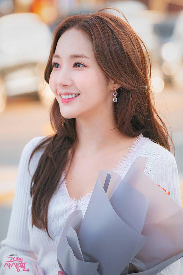 Nhìn cách Park Min Young lấy lại vẻ xinh đẹp mới thấy độ nguy hiểm của chọn nhầm kiểu tóc ảnh 9