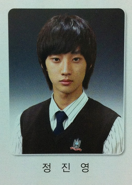 Không hổ danh mỹ nam mỹ nữ K-Biz, ảnh tốt nghiệp đã đẹp vạn người mê ảnh 14