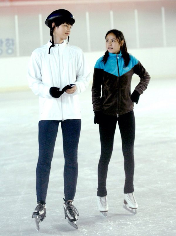 Trước khi trở thành ngôi sao nổi tiếng, những sao Hàn này đã làm nghề không liên quan ảnh 7