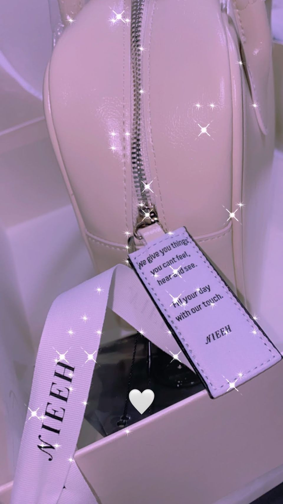 Vì đâu netizen nghi ngờ Jennie (BLACKPINK) bí mật sở hữu thương hiệu thời trang riêng? ảnh 9