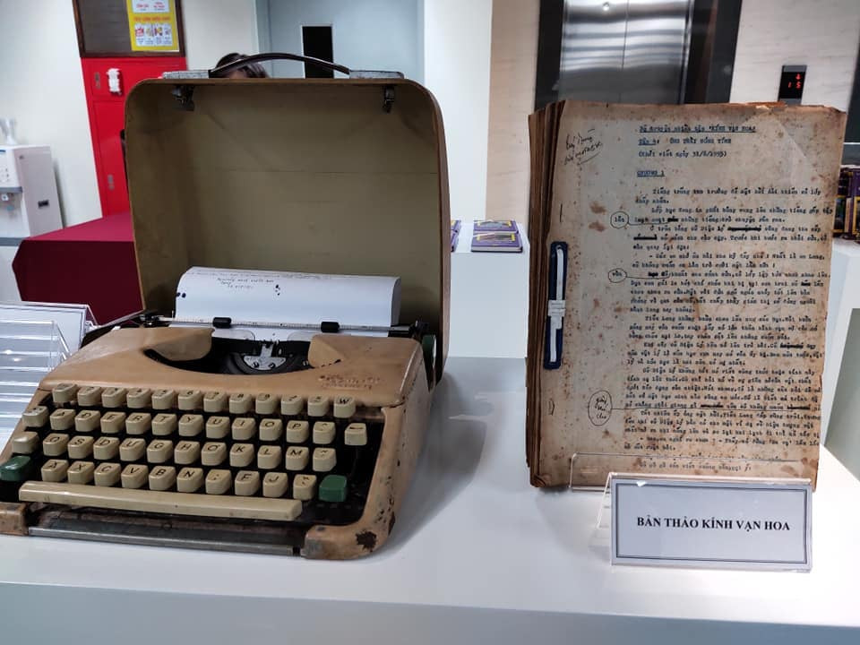 Chớp mắt một cái bộ sách “Kính Vạn Hoa” của Nguyễn Nhật Ánh đã trải qua 25 năm lấp lánh ảnh 2