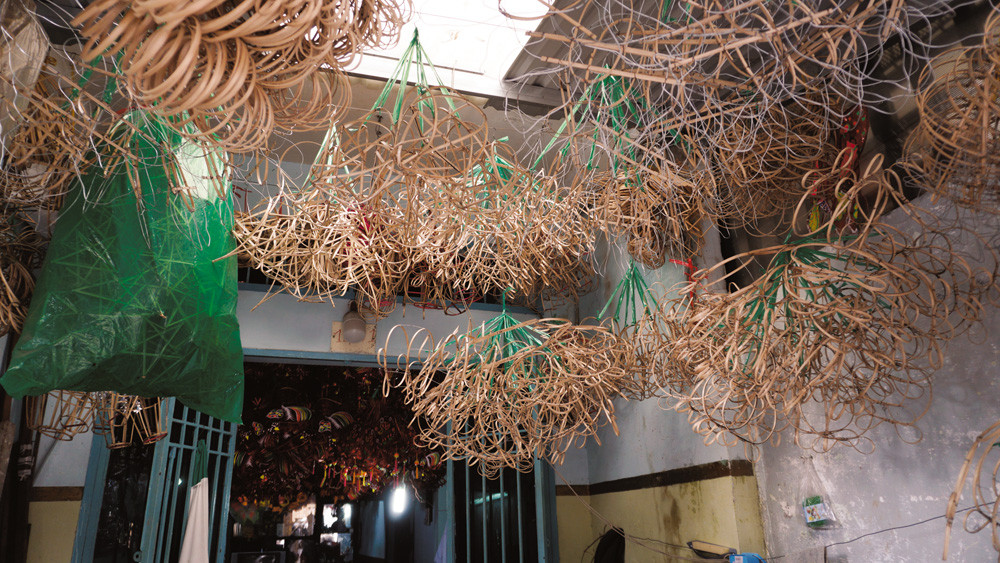 Trung Thu này, lẽ nào những chiếc lồng đèn lấp lánh đang bị chúng ta lãng quên? ảnh 2