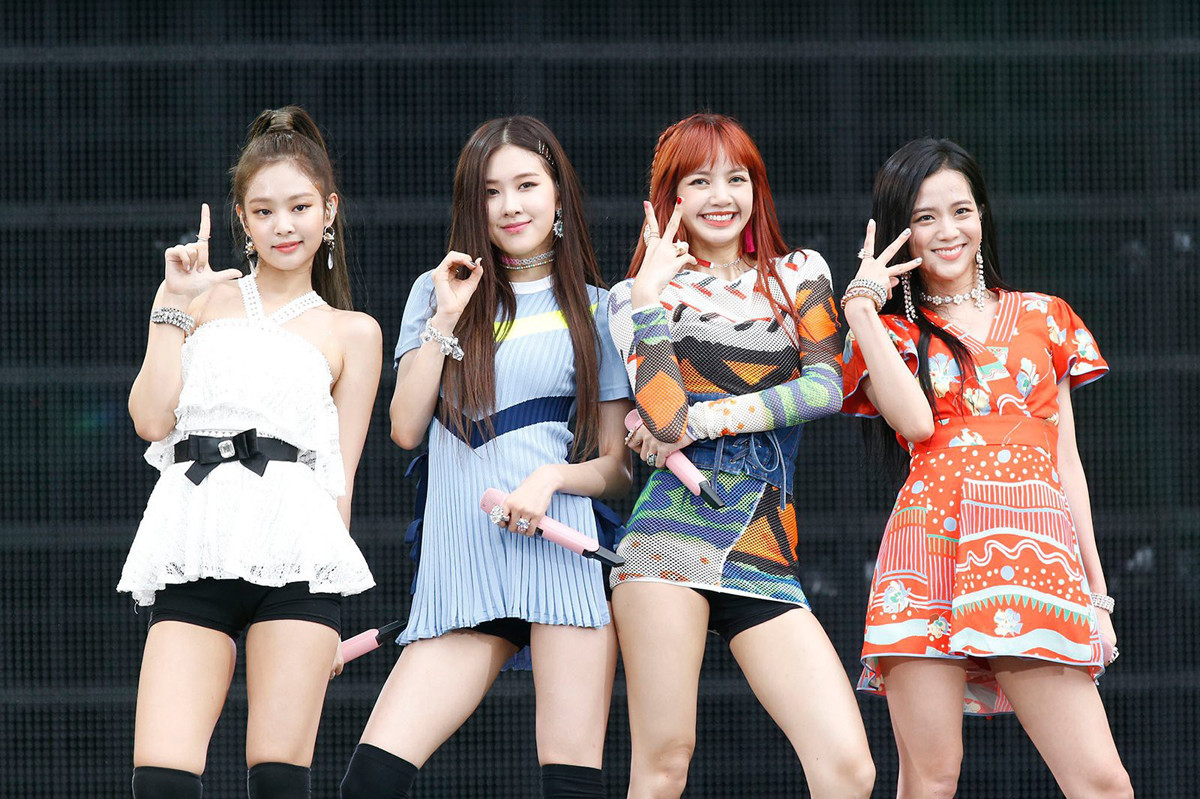 Đây chính là trang phục diễn được Blink thả tim nhiều nhất cho BLACKPINK! ảnh 7