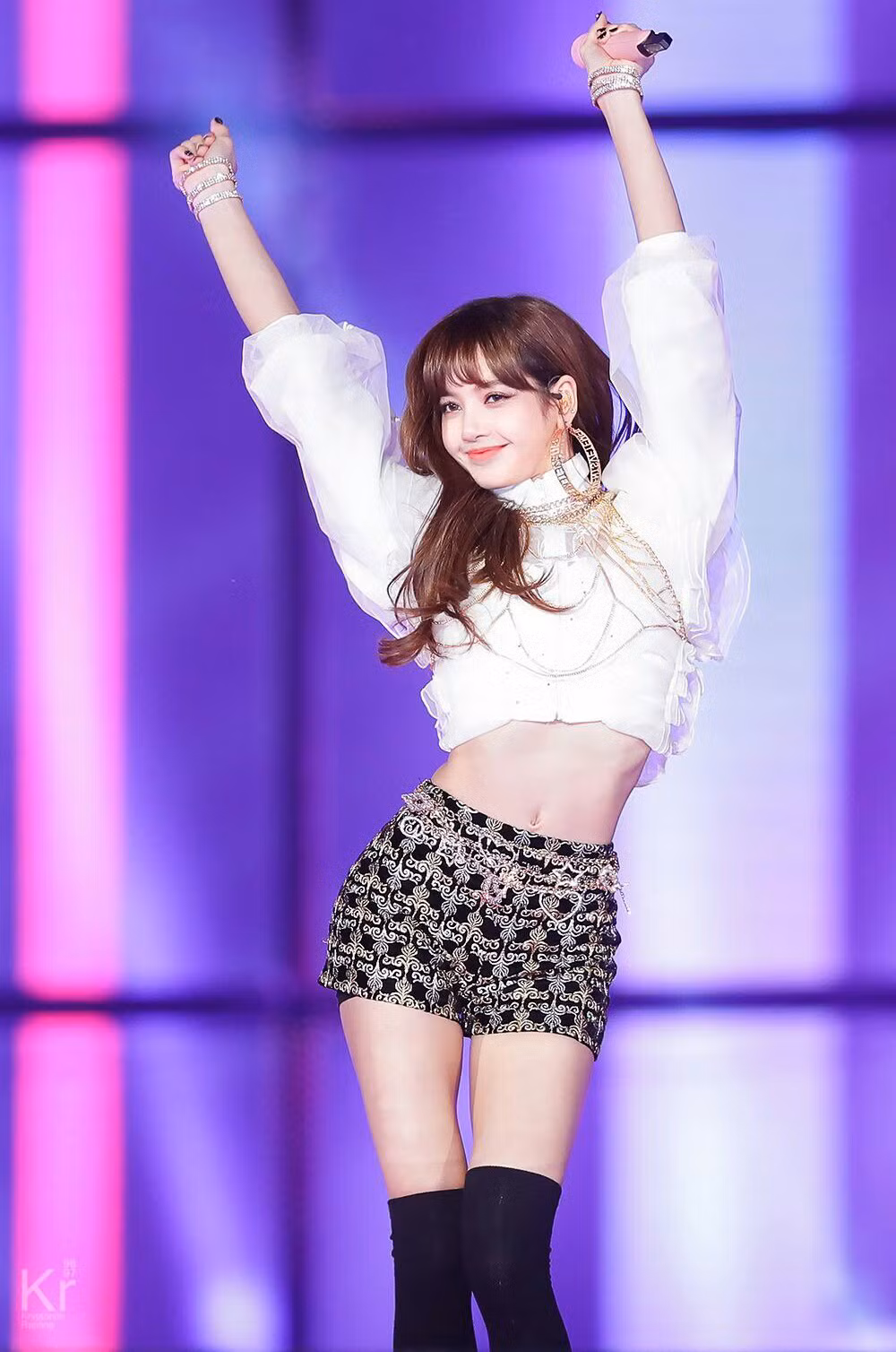 Đây chính là trang phục diễn được Blink thả tim nhiều nhất cho BLACKPINK! ảnh 6