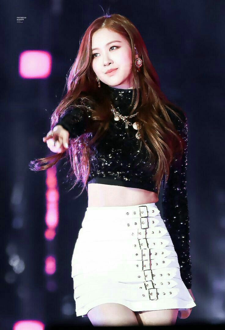 Đây chính là trang phục diễn được Blink thả tim nhiều nhất cho BLACKPINK! ảnh 4