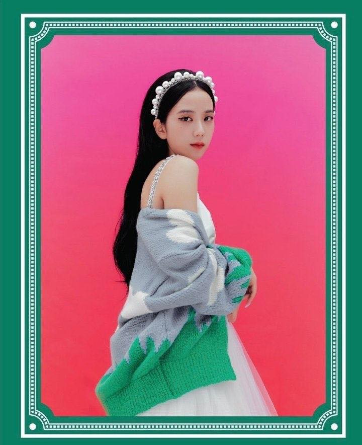 Vóc dáng không đẹp như Địch Lệ Nhiệt Ba nhưng nhờ đâu Jisoo vẫn ghi điểm khi đụng hàng? ảnh 7