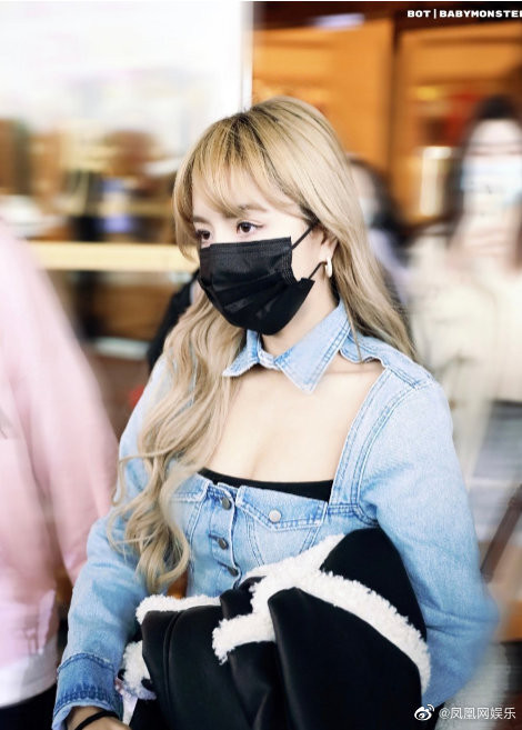 Mặc đồ, làm tóc giống hệt “cô giáo” Lisa nhưng vì sao An Kỳ (THE9) lại bị chê thẳng thừng? ảnh 4