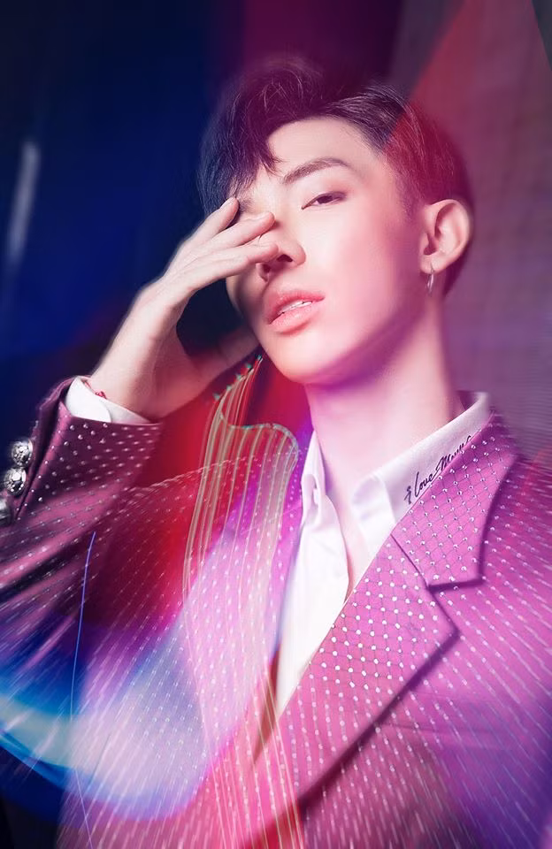 Erik: “Muốn tự cảm ơn bản thân vì đã không bỏ cuộc vào những lúc mệt mỏi nhất“ ảnh 4
