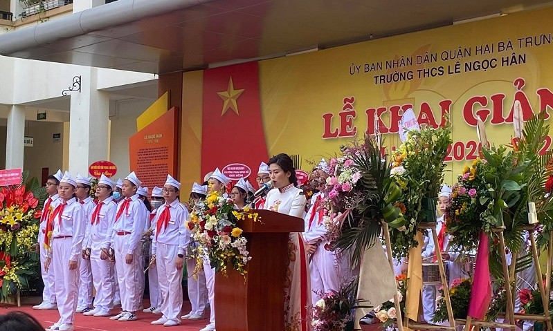 Lễ khai giảng tràn ngập niềm vui ở mái trường 99 năm tuổi - THCS Lê Ngọc Hân ảnh 4