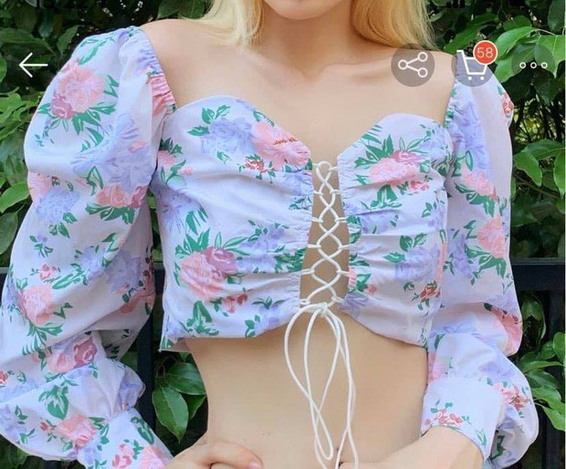 Ai cũng phải khen ngợi khi biết nguyên nhân khiến Lisa (BLACKPINK) mặc ngược chiếc áo này ảnh 3