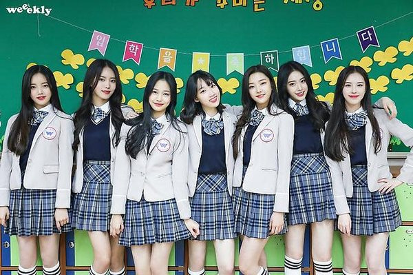 Tò mò cực độ với nhóm nữ tân binh được khen “không có lỗ hổng visual nào” ảnh 2