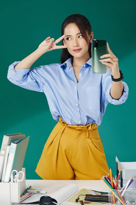 7 lý do nên dùng Realme 7i làm quà tặng cho người phụ nữ thân yêu nhân 20/10 ảnh 1