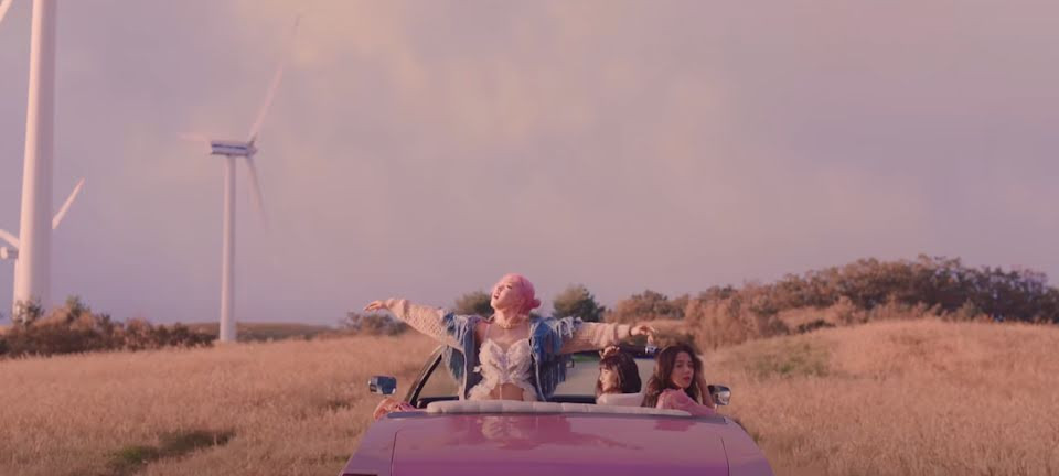 Chỉ 33 giây nhưng teaser riêng của Rosé cài cắm cực nhiều chi tiết liên quan tới BLACKPINK ảnh 5