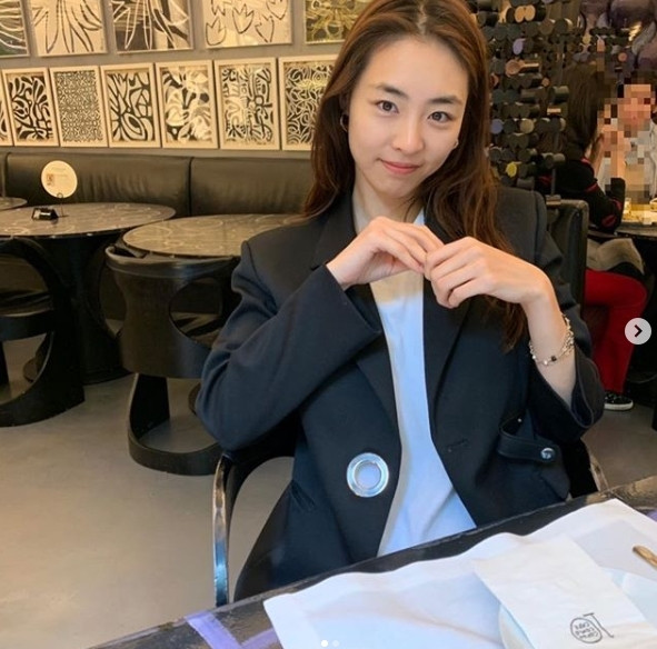 Top 10 mỹ nhân được khán giả Hàn khen là có mặt mộc đỉnh nhất K-Biz hiện nay ảnh 8