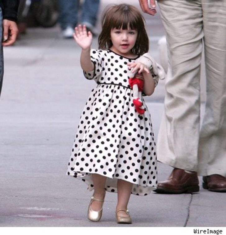 Suri Cruise: “Rich kid” kiêu sa ngày nào đã trở thành Lọ Lem giản dị mà hạnh phúc ảnh 3