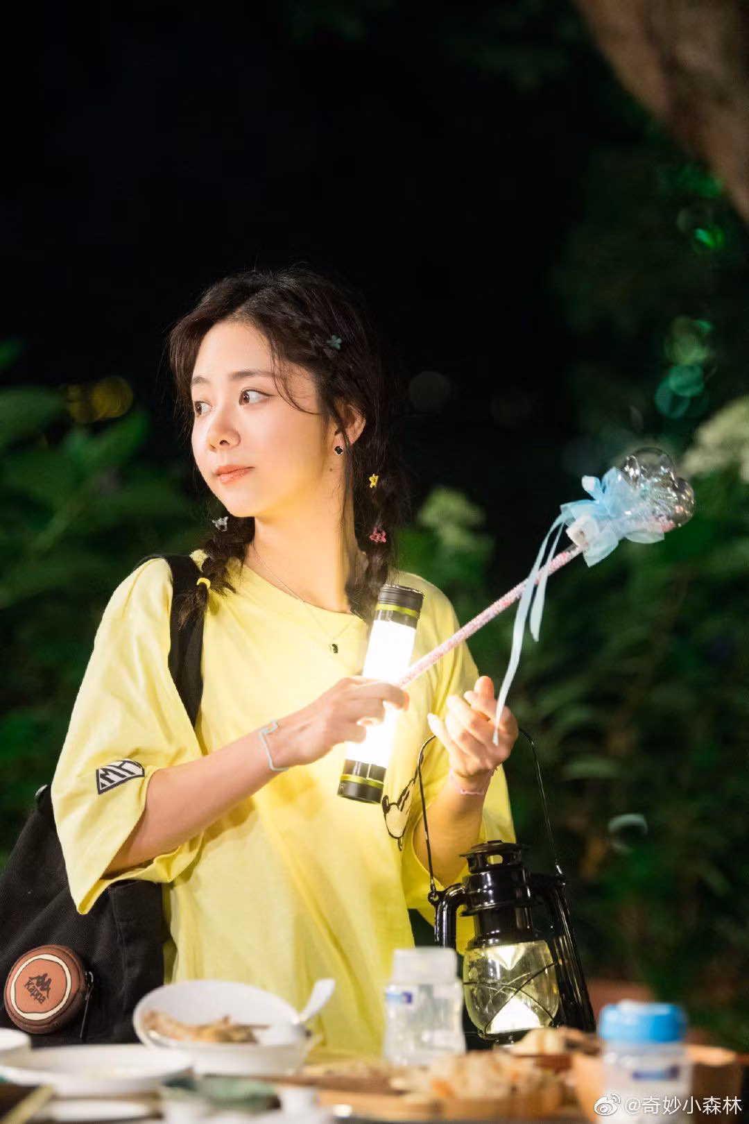 Đàm Tùng Vận: Cứ cố gắng hết sức dù có xuất phát muộn, rồi mọi chuyện sẽ ổn ảnh 2