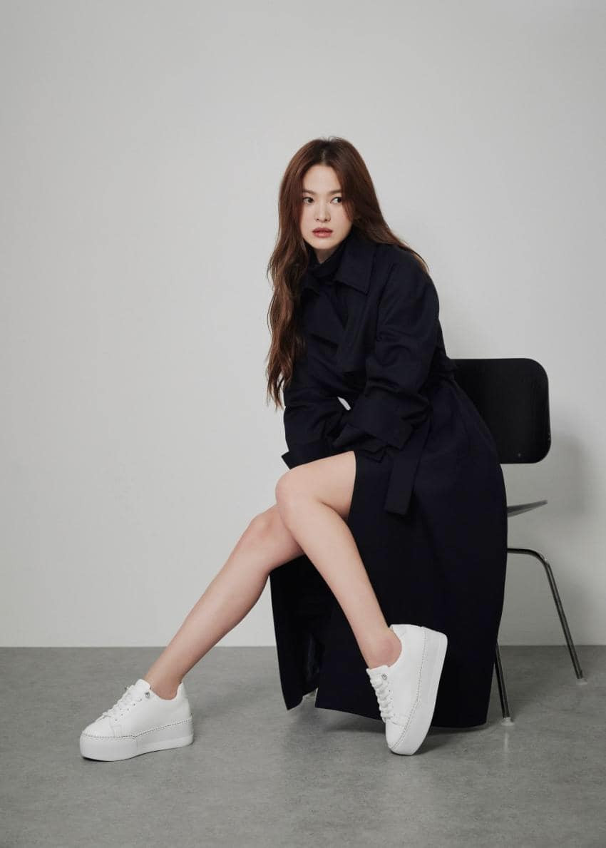 Loạt ảnh này có gì lạ mà giúp Song Hye Kyo được khen “vượt trội Kim Tae Hee, Son Ye Jin”? ảnh 4