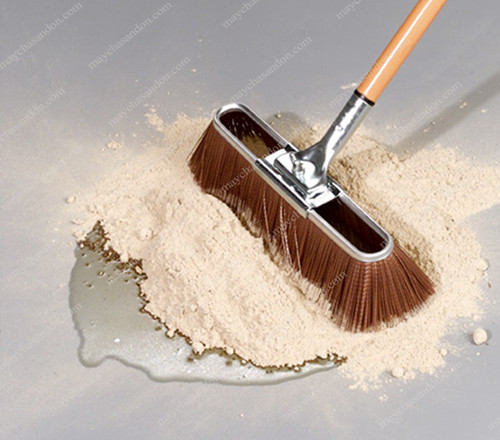 Chỉ là lỡ tay làm đổ dầu ăn mà một sao Hàn bị phạt tới 100 triệu đồng ảnh 2