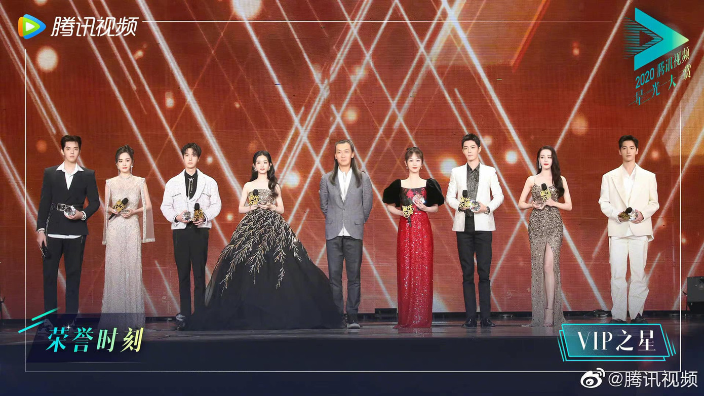 Triệu Lệ Dĩnh thăng hạng nhan sắc, được khen "đẹp như tiên tử" là nhờ nhân vật bí ẩn này ảnh 4