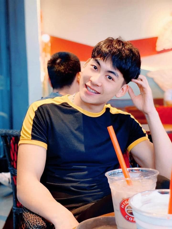 “Chiến sĩ soái ca” Phùng Thế Văn: Đã trót yêu thì mọi tiêu chí đều vô nghĩa cả ảnh 7