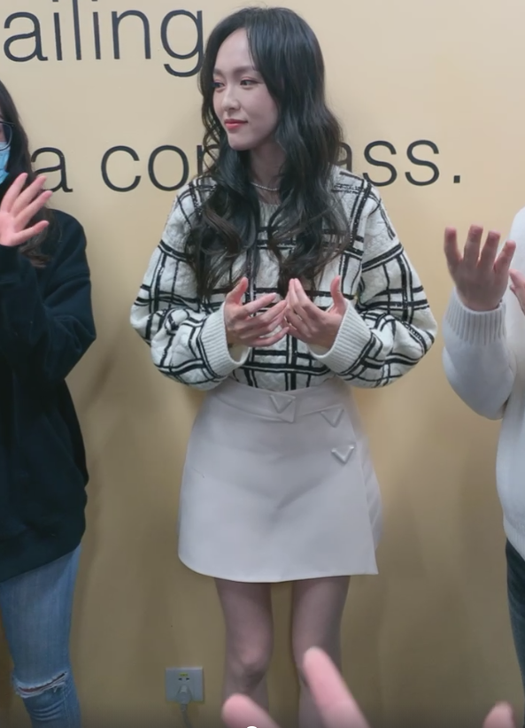 Cận cảnh “đôi chân cực phẩm” của Dương Mịch, Đường Yên: Khó có thể khen là đẹp ảnh 9