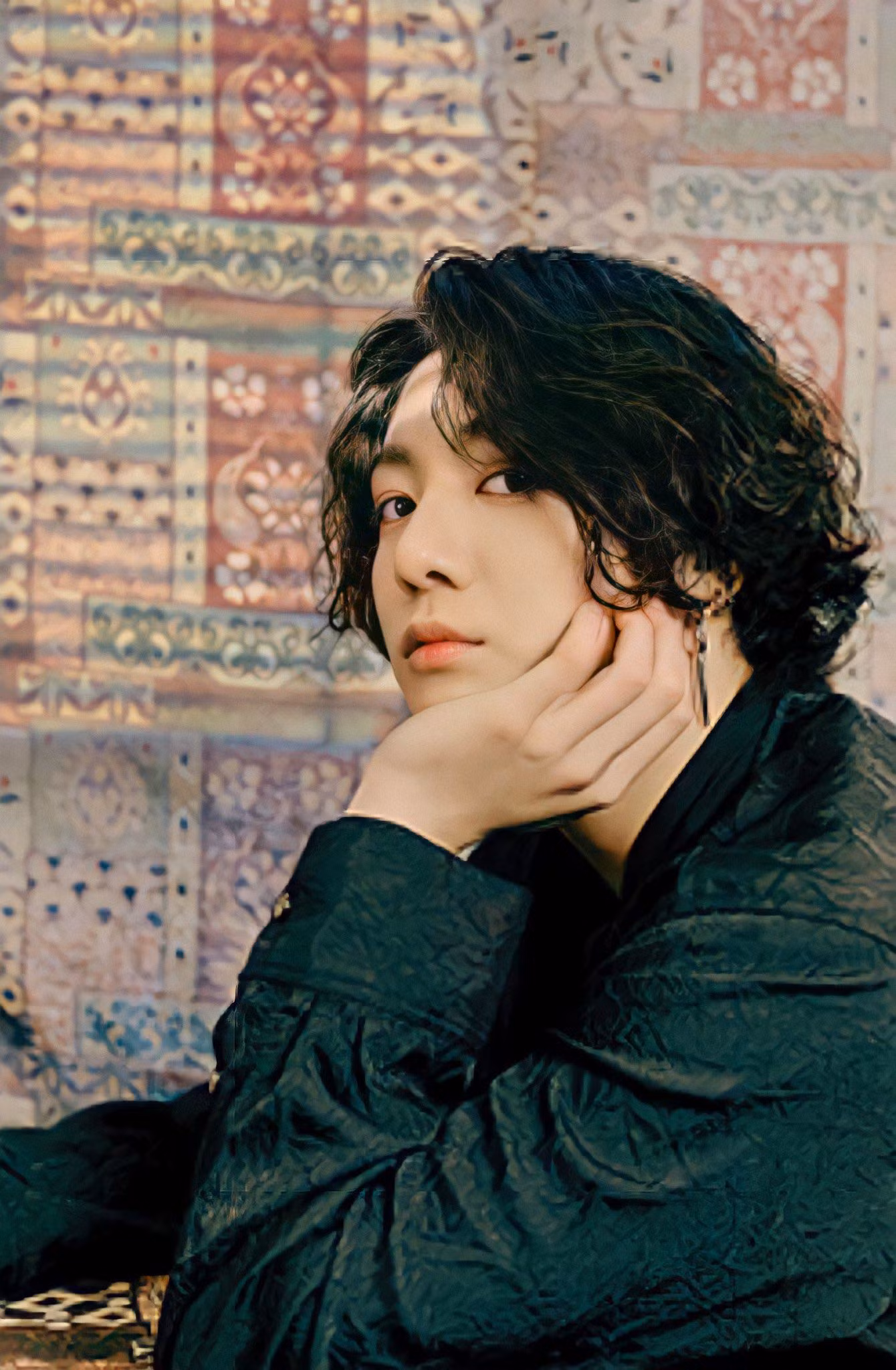 Học Jungkook (BTS) bí quyết vượt qua khủng hoảng tuổi 20 để có được thanh xuân hạnh phúc ảnh 3