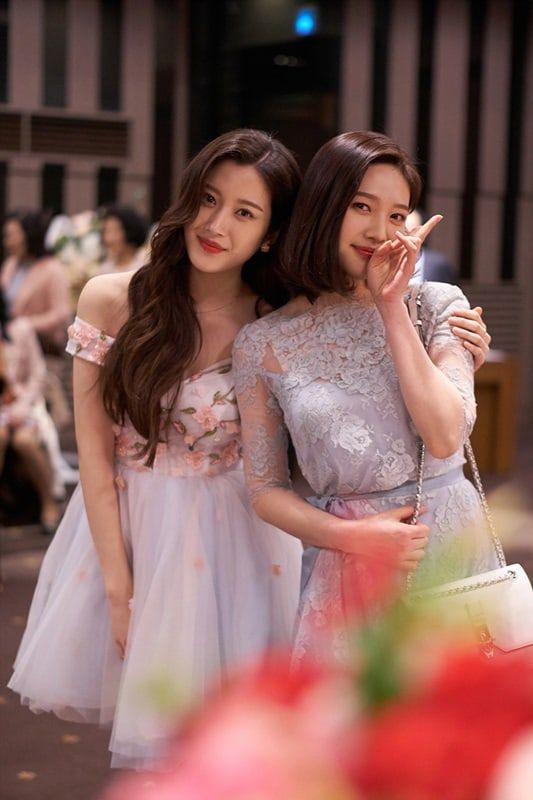 Không phải một idol đình đám, cô gái này mới là nữ chính cho phim “True Beauty”? ảnh 3