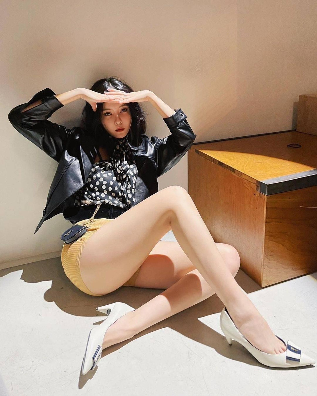 Là đại sứ toàn cầu cho YSL nhưng Rosé (BLACKPINK) lại bị so sánh khí chất với Hyomin ảnh 6