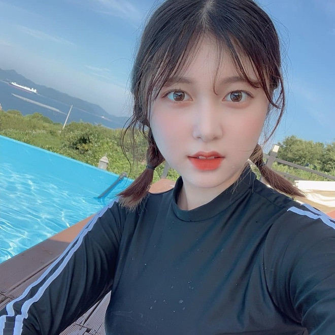 Giản dị hết nấc nhưng “diễn viên hụt của School 2020” Ahn Seo Hyun càng ngắm càng xinh ảnh 3