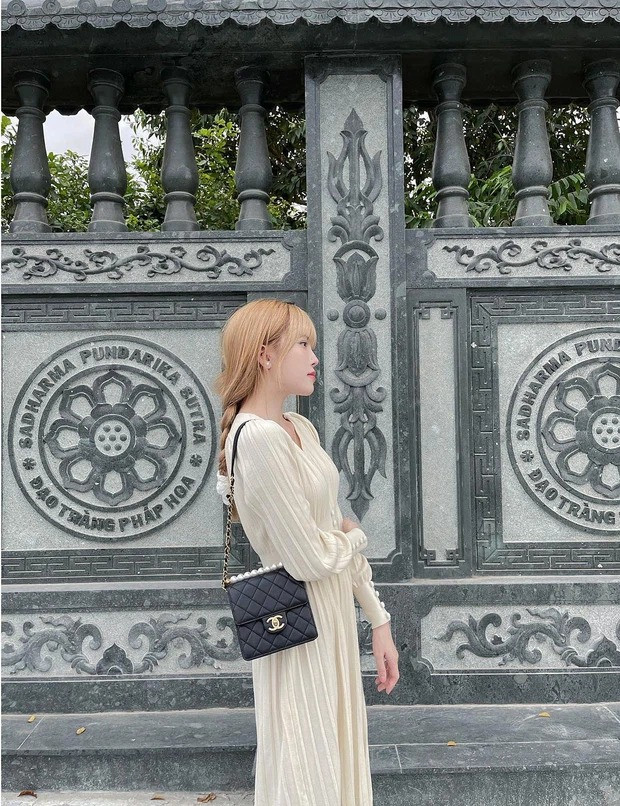 Valentine đầu tiên sau nghi vấn chia tay Sơn Tùng M-TP, Thiều Bảo Trâm xuất hiện với diện mạo khác lạ ảnh 3