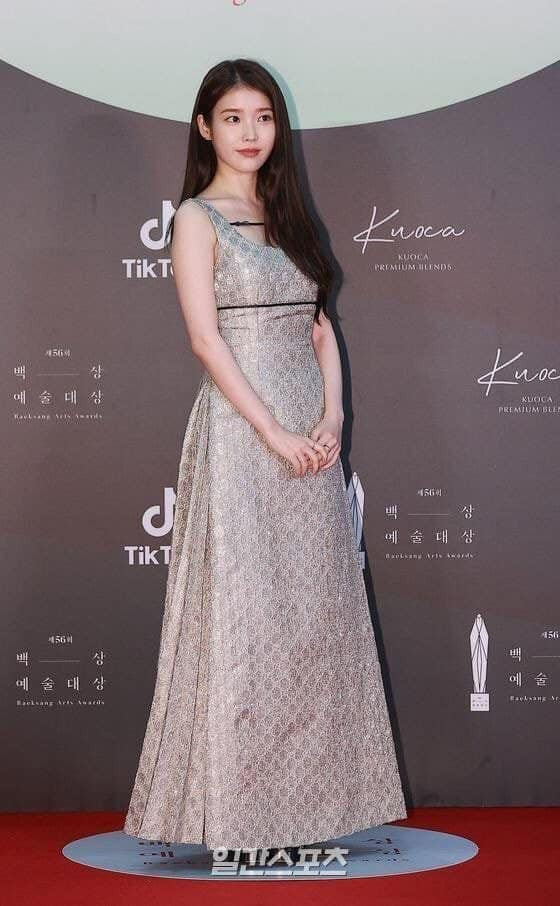 Một lần nữa, IU và Gucci lại ca bài “Chúng ta không thuộc về nhau” ảnh 2