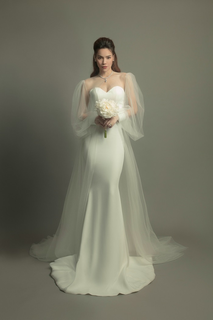 Soi váy cưới của Hồ Ngọc Hà trong bộ ảnh “rất giống ảnh cưới”: Đơn giản mà cực kiêu sa! ảnh 3