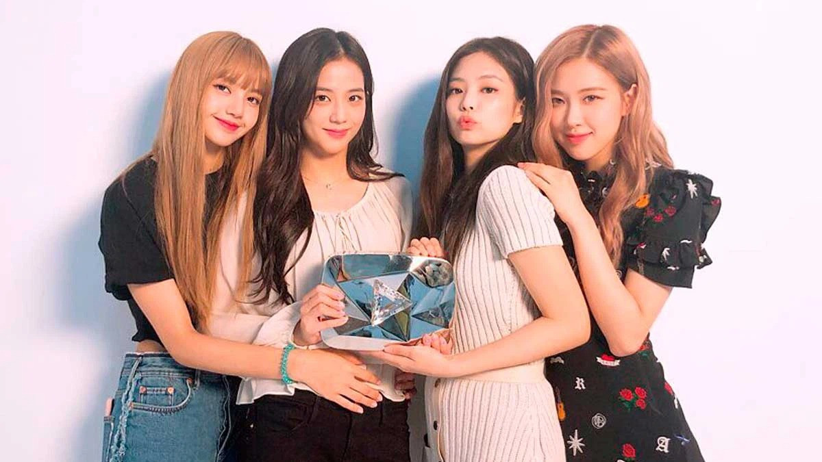 BLACKPINK còn lâu mới hết hạn hợp đồng nhưng netizen Hàn lại đoán một thành viên sẽ không ở lại? ảnh 4