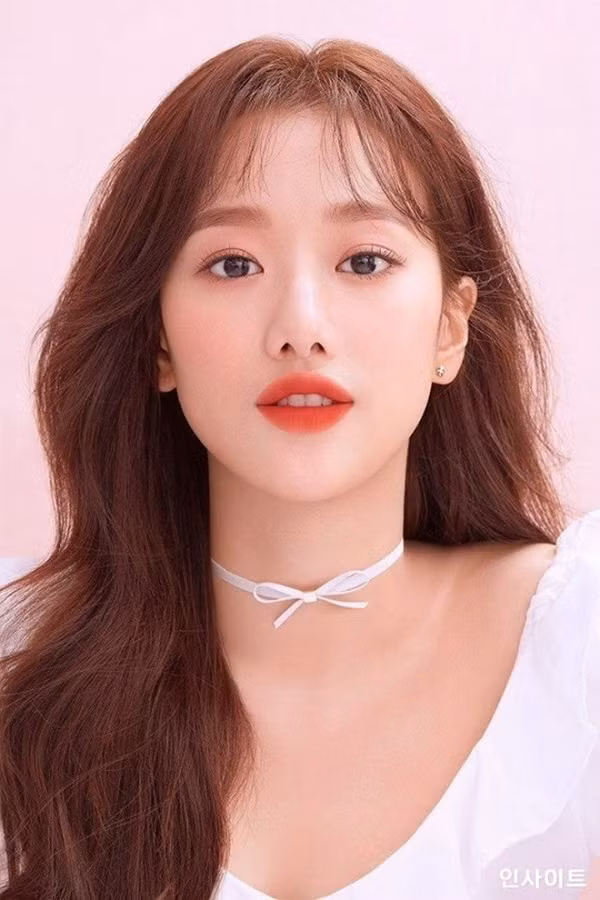 Cứ ngỡ tóc mái ai để cũng hợp nhưng K-Pop chỉ có hai nữ idol được nhận xét là đẹp nhất ảnh 4