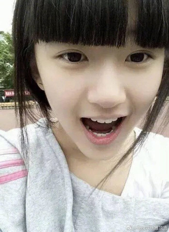 "Thánh nữ xuyên không" Triệu Lộ Tư: Cái gì cũng có, chỉ một vai diễn ấn tượng là chưa! ảnh 3