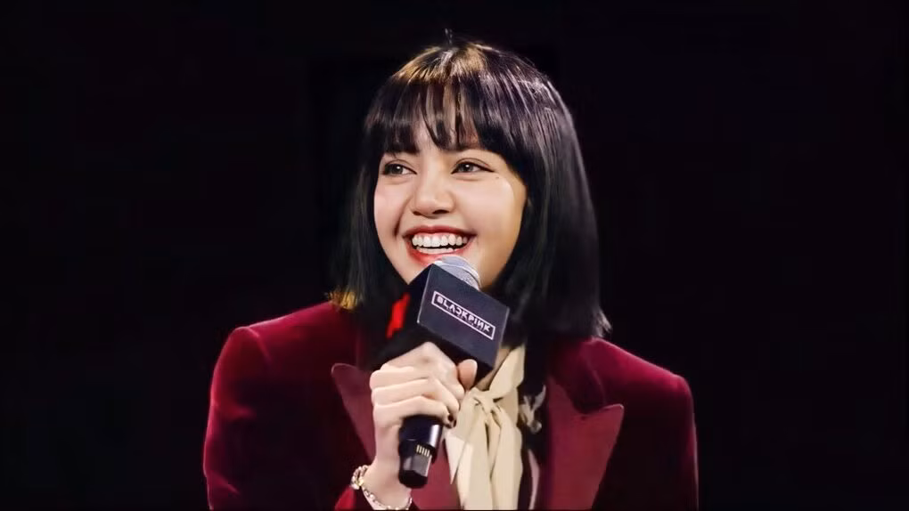 Jisoo (BLACKPINK) vốn giấu nhược điểm rất khéo mà lần này lại chọn trang phục sai quá sai ảnh 4