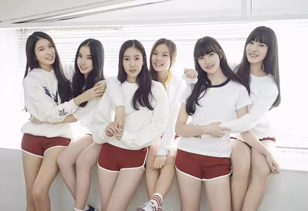 Nếu các nhóm nữ K-Pop cùng ngồi chung một lớp học, bạn sẽ kết thân với ai? ảnh 8