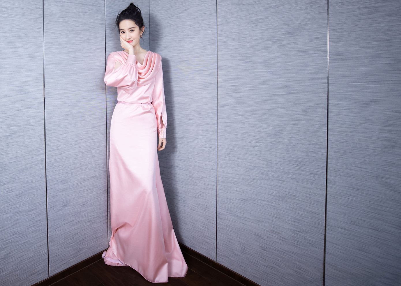 Lạ kỳ như Lưu Diệc Phi, cứ giảm cân là được công nhận “đẹp như thần tiên tỷ tỷ” ảnh 3