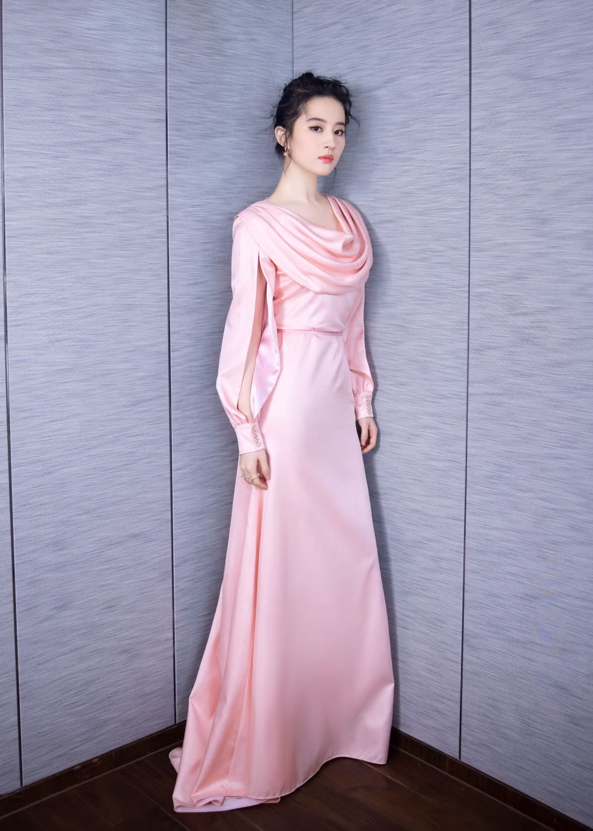 Lạ kỳ như Lưu Diệc Phi, cứ giảm cân là được công nhận “đẹp như thần tiên tỷ tỷ” ảnh 4