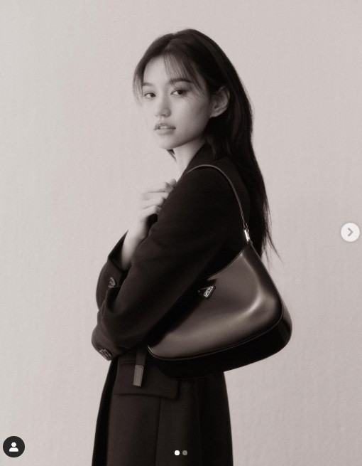 Phải chăng mối hợp tác giữa Irene và Prada đã “toang” nếu nhìn vào hiện tượng lạ này? ảnh 2