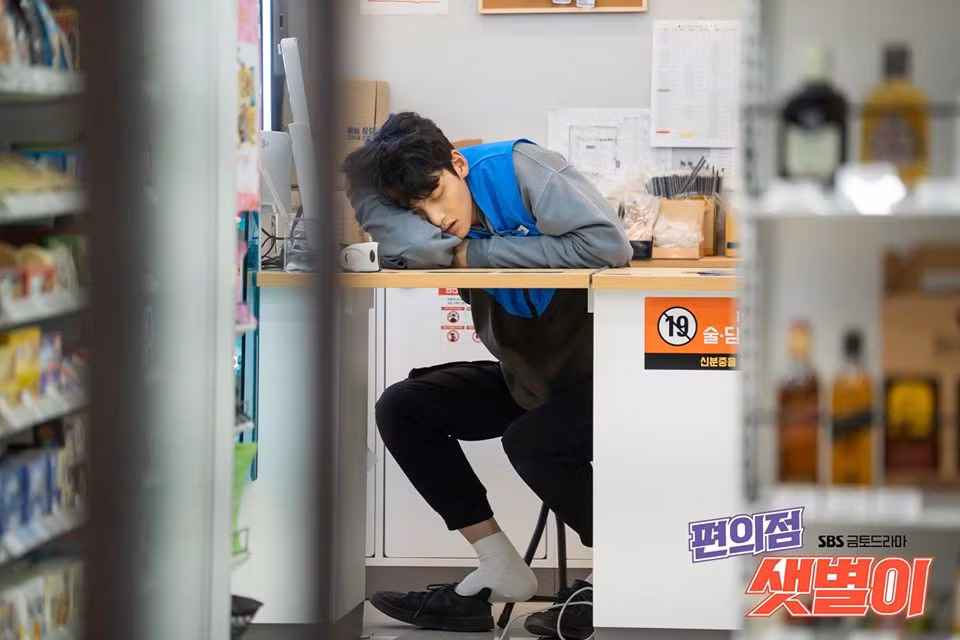 Người ta làm quân vương, ông chủ, riêng Ji Chang Wook đến giờ vẫn toàn vai khổ cực ảnh 5