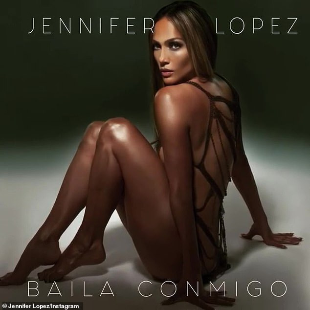 Jennifer Lopez 50 tuổi táo bạo khỏa thân trên bìa single mới ảnh 2