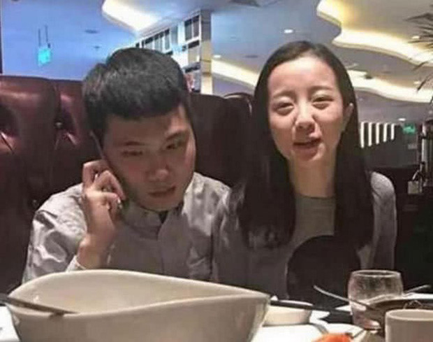 Cô gái trông như người khác khi lộ ảnh chưa trang điểm ảnh 2