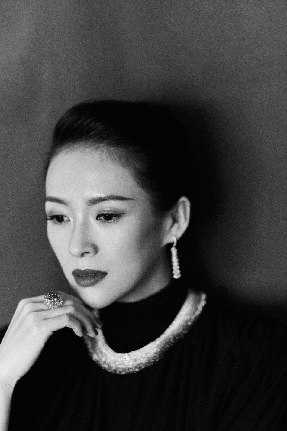 Chương Tử Di mang bầu lần 2 ở tuổi 40 ảnh 2