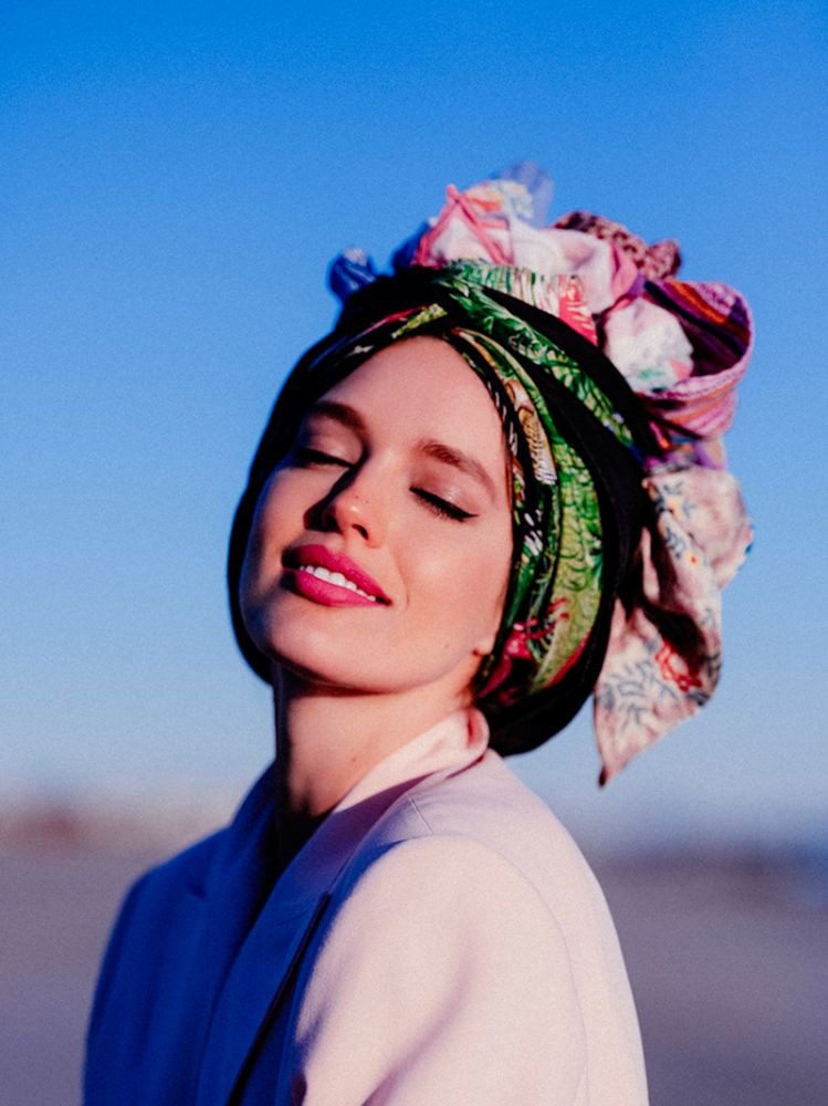 'Chân dài' 9x xinh như thiên thần với đường cong nuột nà ngất ngây ảnh 15