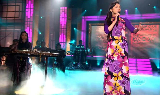 Showbiz 29/11: 'Bên trong khách sạn dát nhiều vàng nhất thế giới' ở Hà Nội lên báo Anh ảnh 7